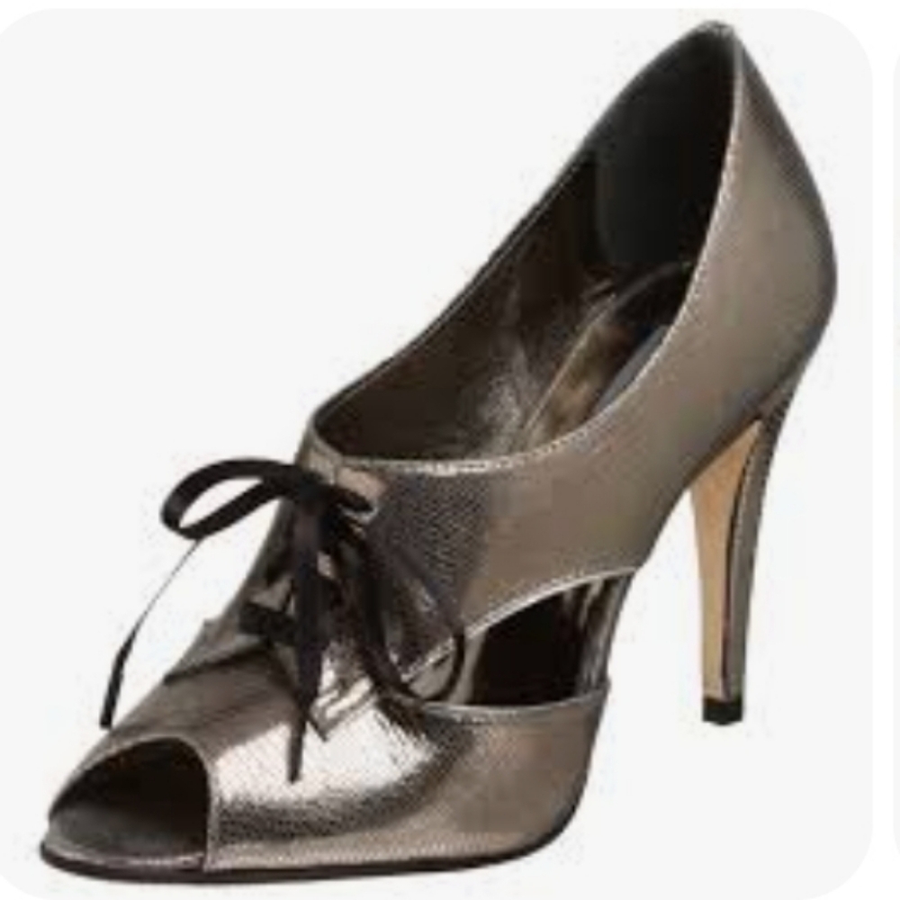 Women's Anne Klein Silver Metallic Belladona Leather Oxford Peep ToePumps 9M